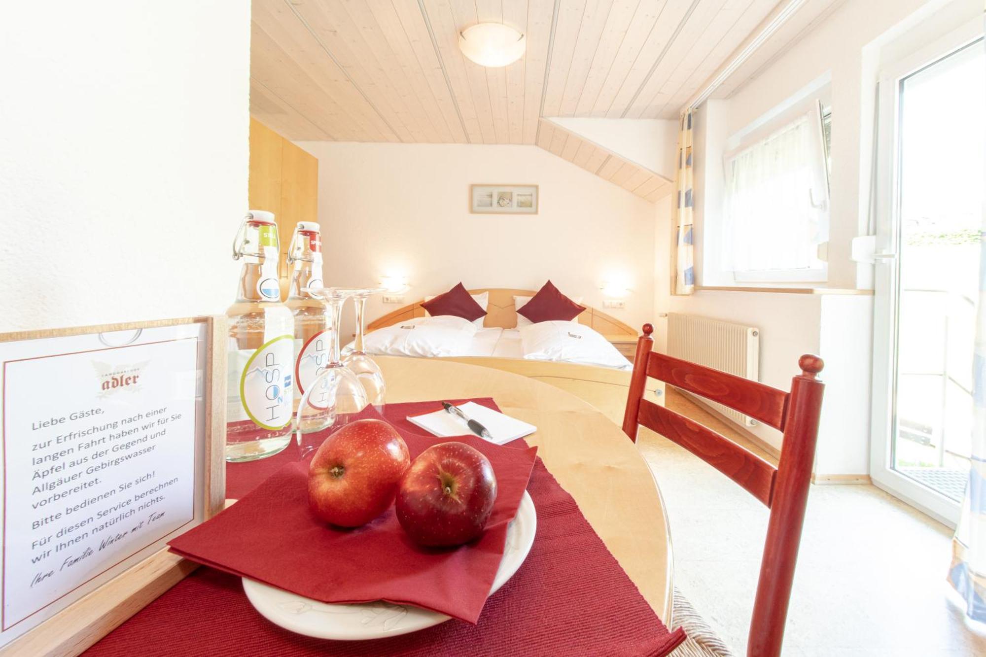 Landgasthof Adler Hotell Amtzell Exteriör bild